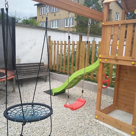ז'ינדריצ'וב הרדק Apartmany Nezarka A Privatni Wellness מראה חיצוני תמונה