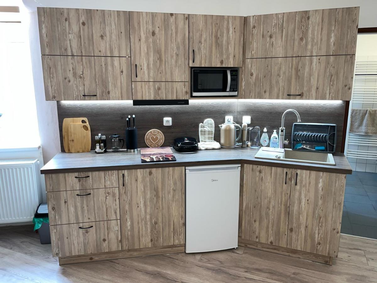 ז'ינדריצ'וב הרדק Apartmany Nezarka A Privatni Wellness מראה חיצוני תמונה