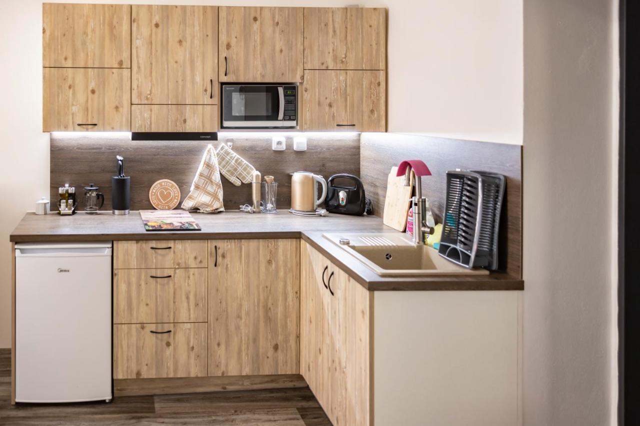 ז'ינדריצ'וב הרדק Apartmany Nezarka A Privatni Wellness מראה חיצוני תמונה