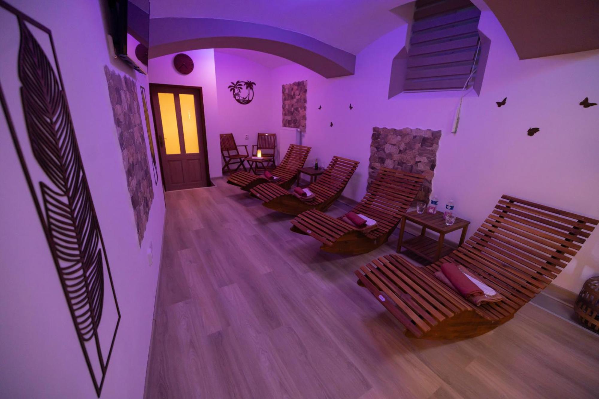 ז'ינדריצ'וב הרדק Apartmany Nezarka A Privatni Wellness מראה חיצוני תמונה