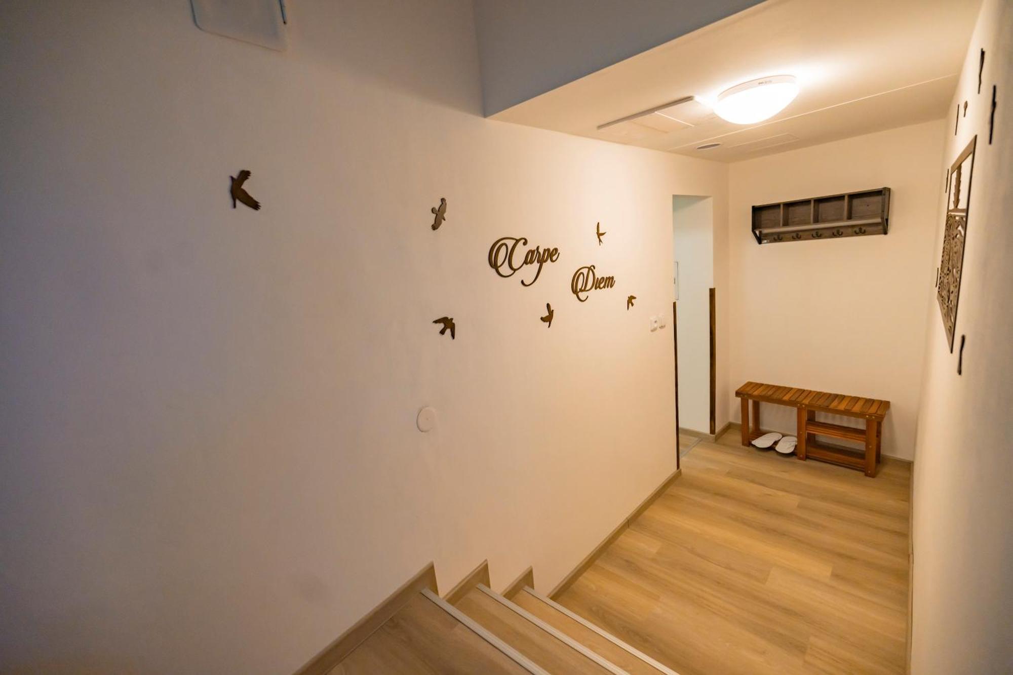 ז'ינדריצ'וב הרדק Apartmany Nezarka A Privatni Wellness מראה חיצוני תמונה