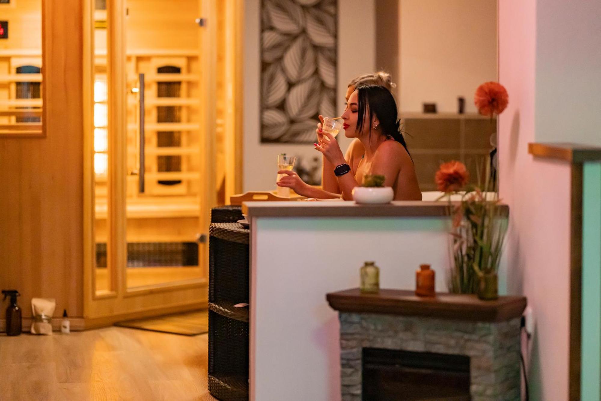 ז'ינדריצ'וב הרדק Apartmany Nezarka A Privatni Wellness מראה חיצוני תמונה